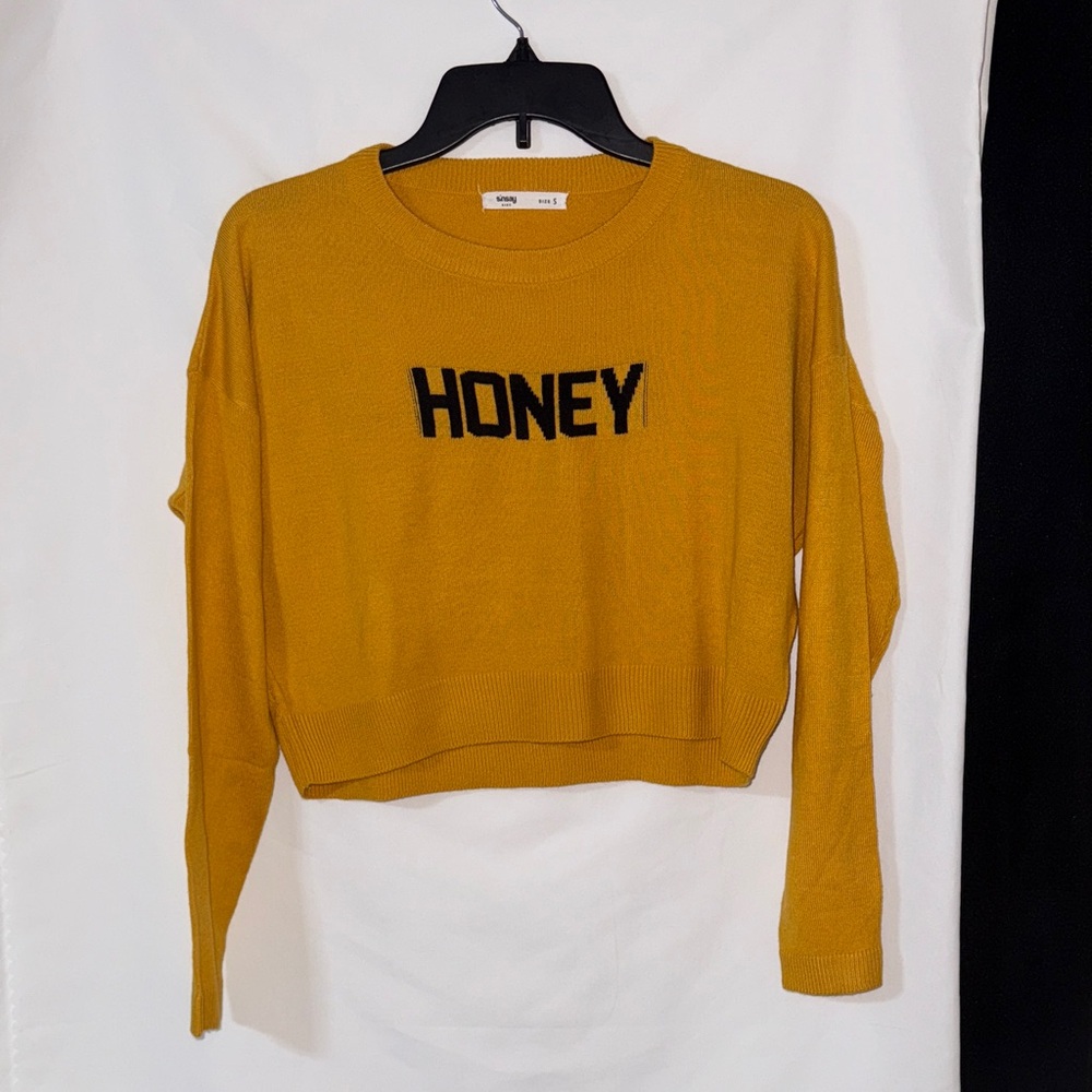 Mustard 'Honey' Sweater cropped